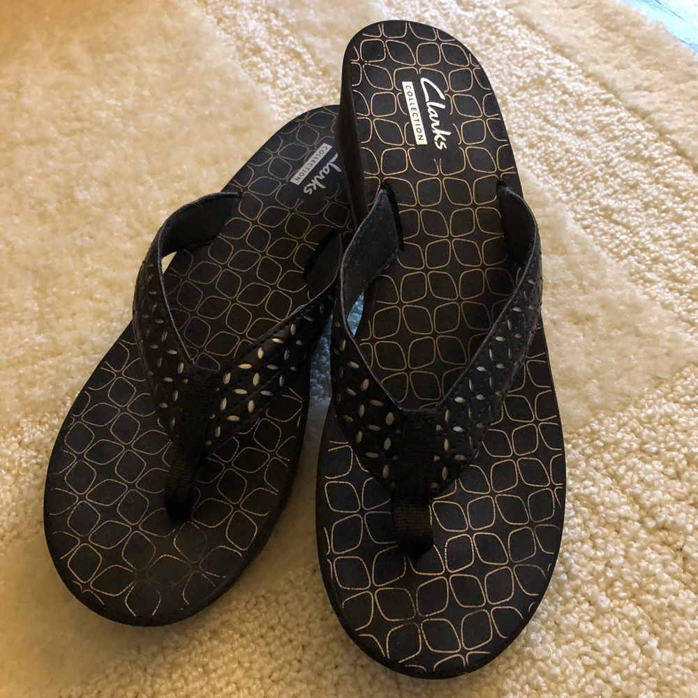 Clarks GUC flip flop!